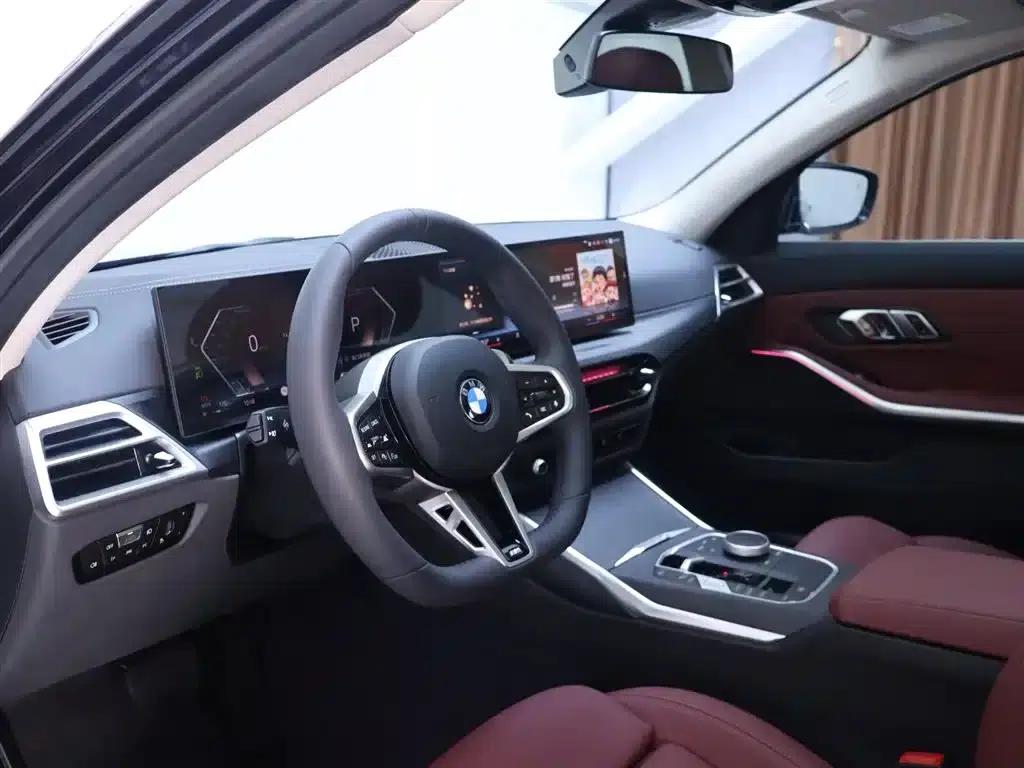 2025 BMW 3 Series 325Li M Sport Package — миниатюра 11