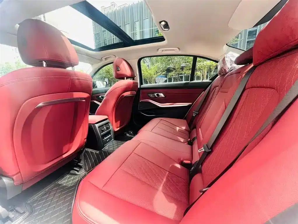 2025 BMW 3 Series 330Li M Sport Shadow Edition — миниатюра 20