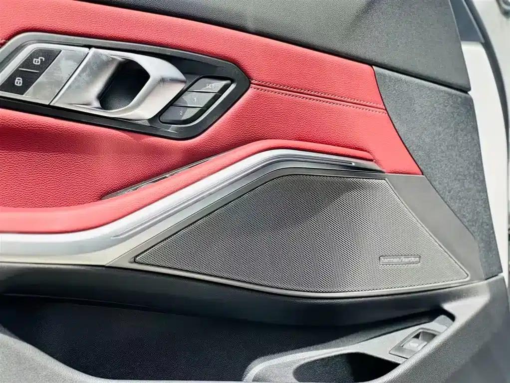 2025 BMW 3 Series 330Li M Sport Shadow Edition — миниатюра 10