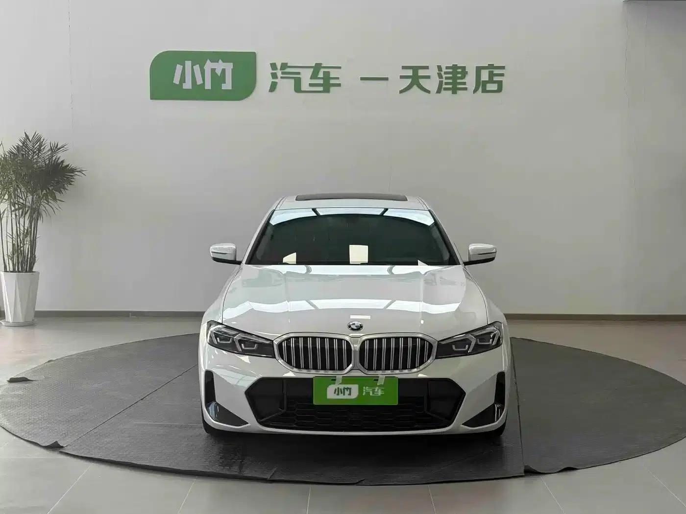 2023 BMW 3 Series 320i M Sport Package — миниатюра 2