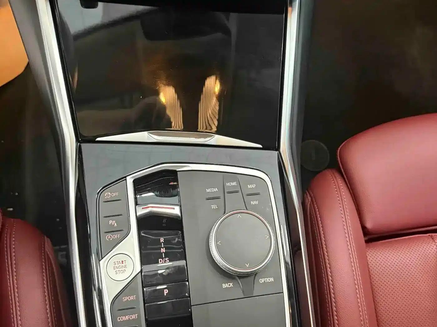 2023 BMW 3 Series 320i M Sport Package — миниатюра 13