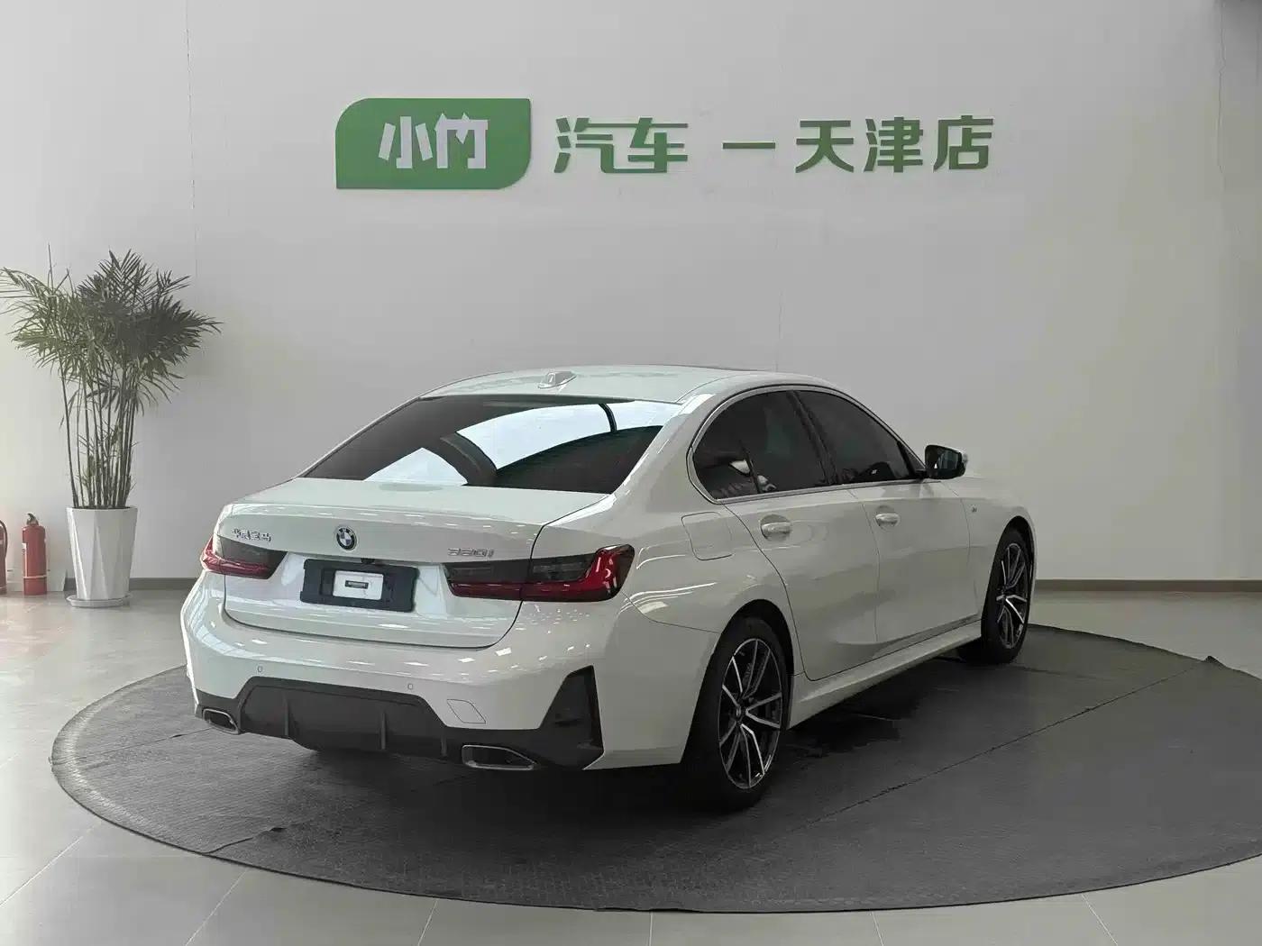 2023 BMW 3 Series 320i M Sport Package — миниатюра 4