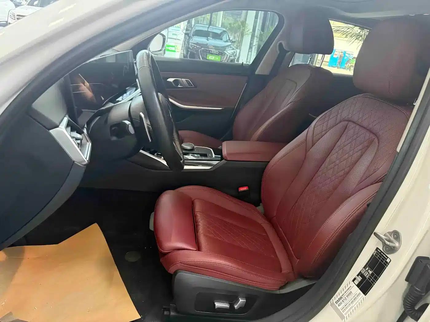 2023 BMW 3 Series 320i M Sport Package — миниатюра 9
