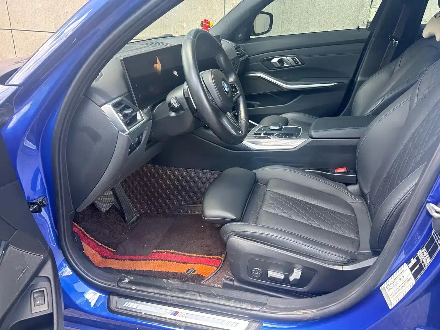 2023 BMW 3 Series 330i M Sport Shadow Edition — миниатюра 3