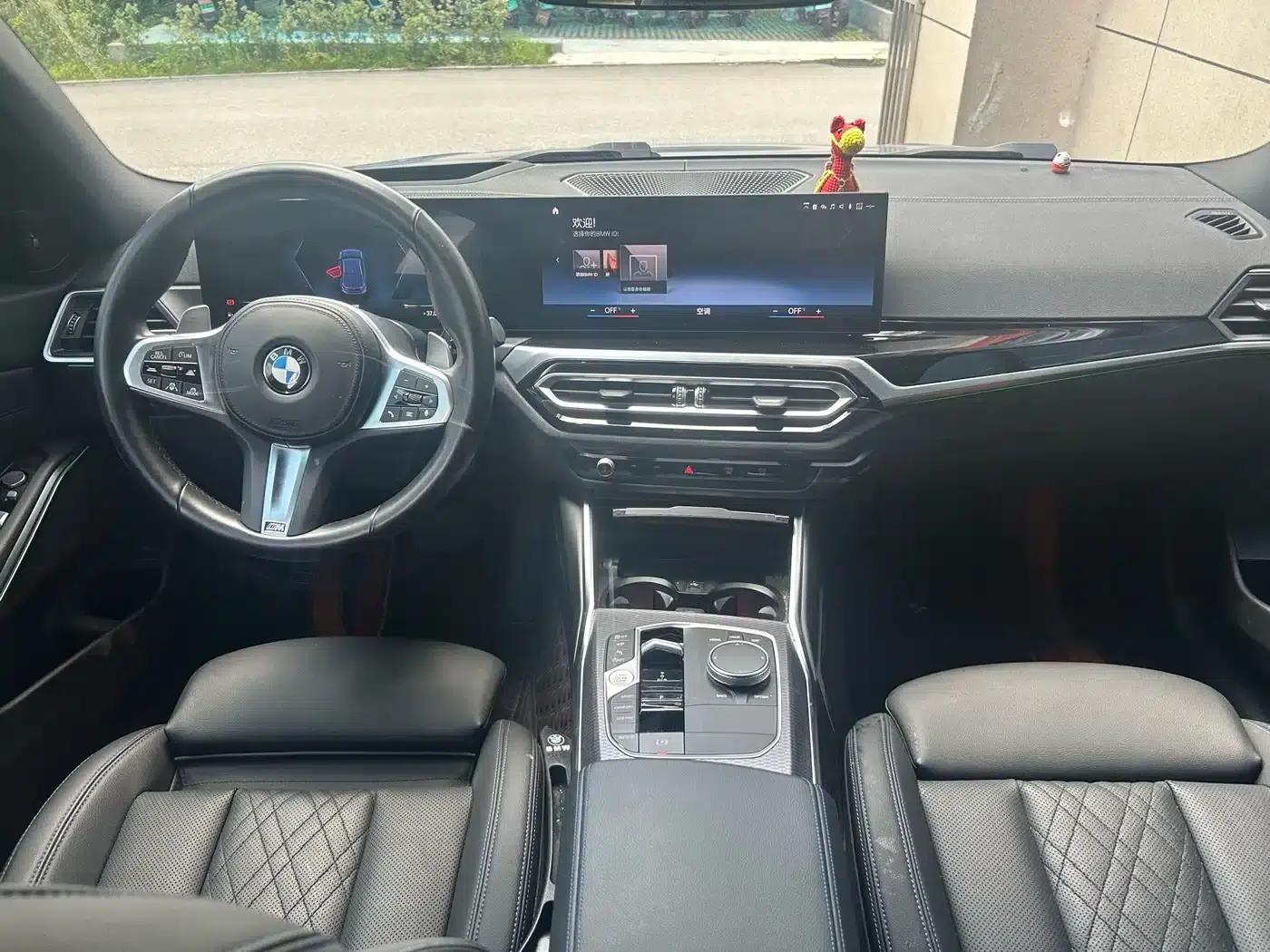 2023 BMW 3 Series 330i M Sport Shadow Edition — миниатюра 6