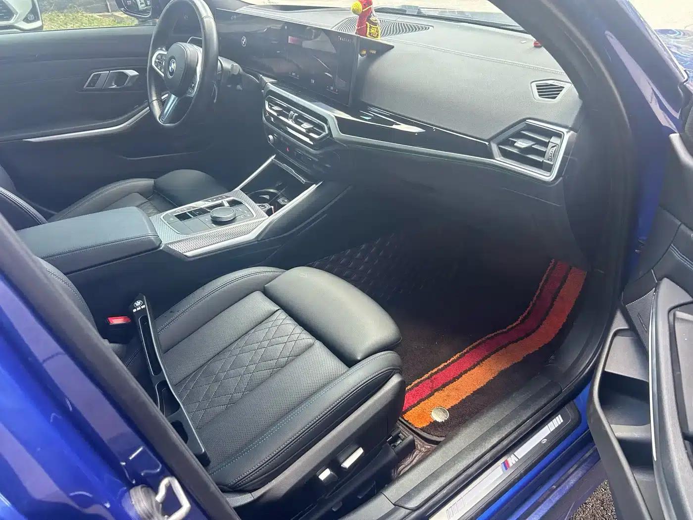2023 BMW 3 Series 330i M Sport Shadow Edition — миниатюра 7