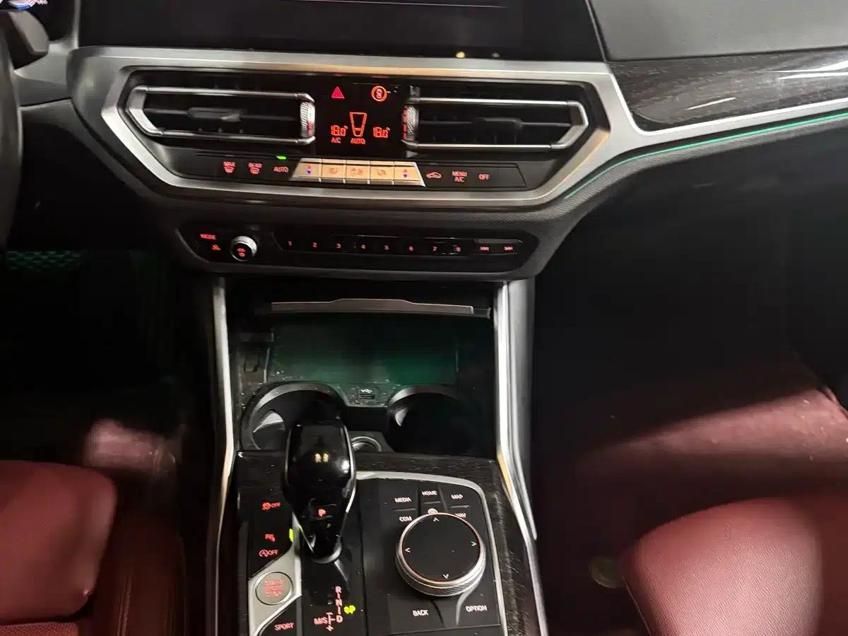 2022 BMW 3 Series 325Li M Sport Package — миниатюра 10