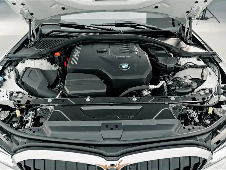 BMW 3 Series 2021 Facelift II 320Li M Sport Package — миниатюра 23