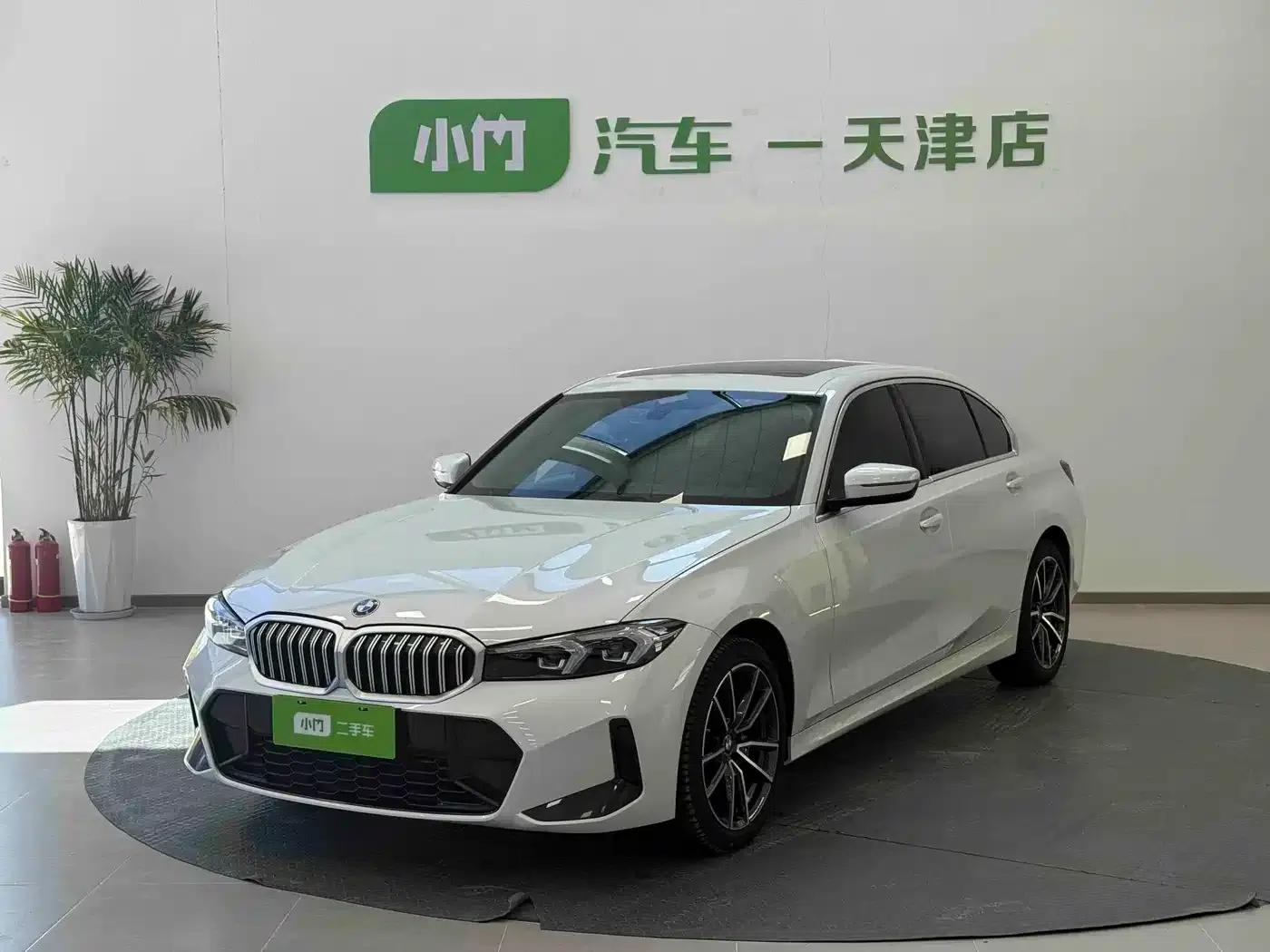 2023 BMW 3 Series 320Li M Sport Package — миниатюра 1