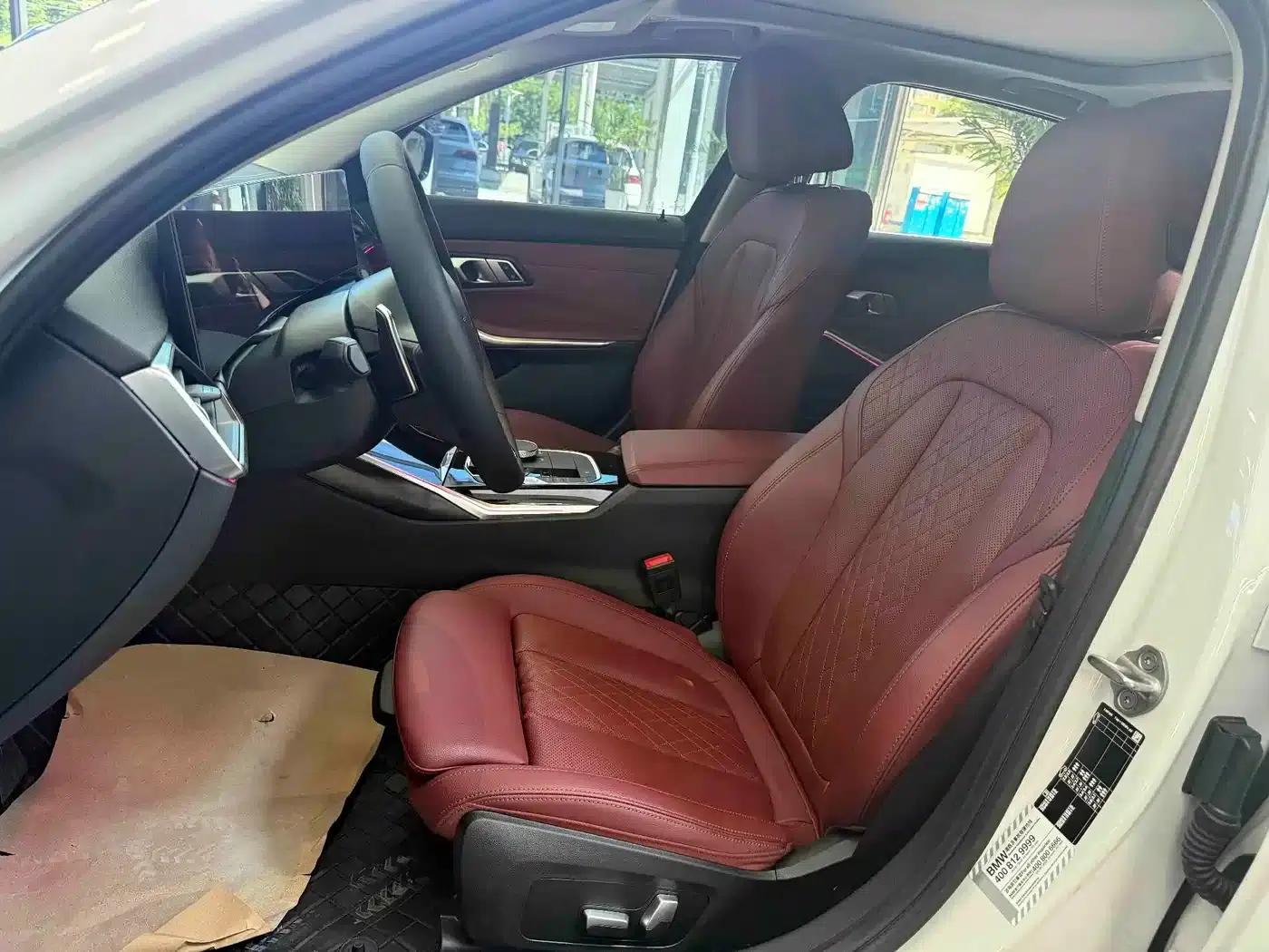 2023 BMW 3 Series 320Li M Sport Package — миниатюра 9