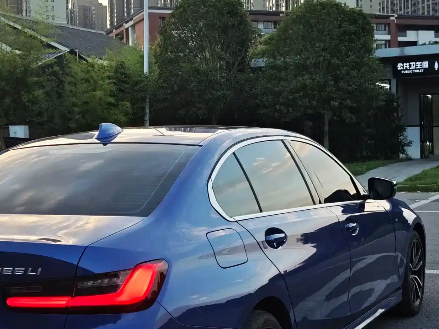 2020 BMW 3 Series 325Li M Sport Package — миниатюра 15