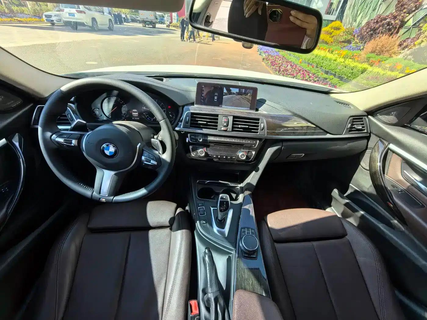 2019 BMW 3 Series 320Li M Sport Shadow Edition — миниатюра 5