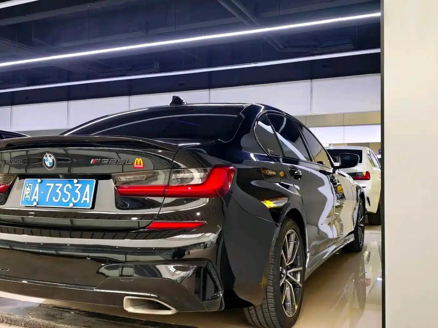 2020 BMW 3 Series 325Li M Sport Package — миниатюра 4