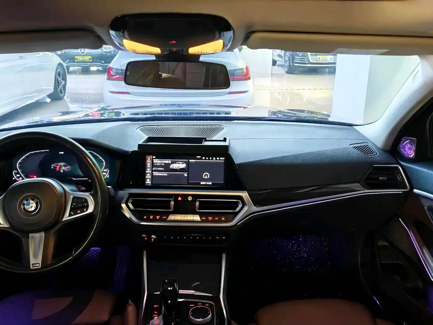 2020 BMW 3 Series 325Li M Sport Package — миниатюра 7