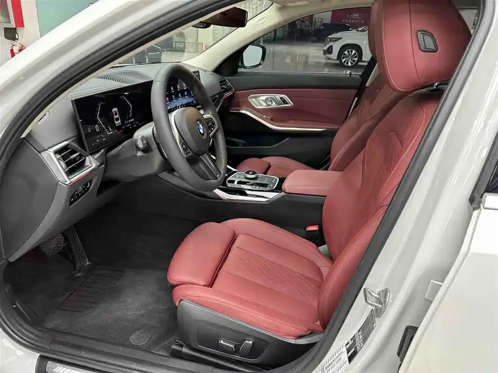 2023 BMW 3 Series 320Li M Sport Package — миниатюра 12