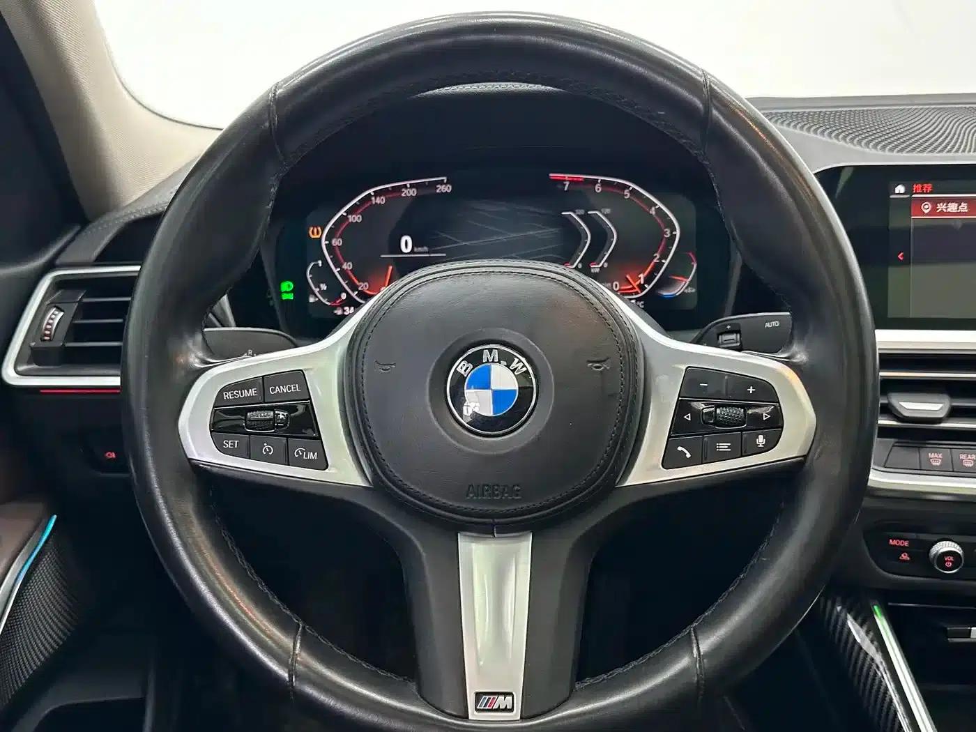 2022 BMW 3 Series 320Li M Sport Package — миниатюра 12