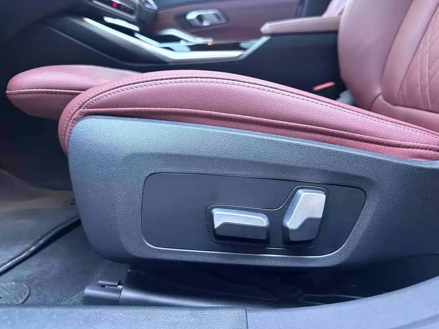 2023 BMW 3 Series 320Li M Sport Package — миниатюра 17