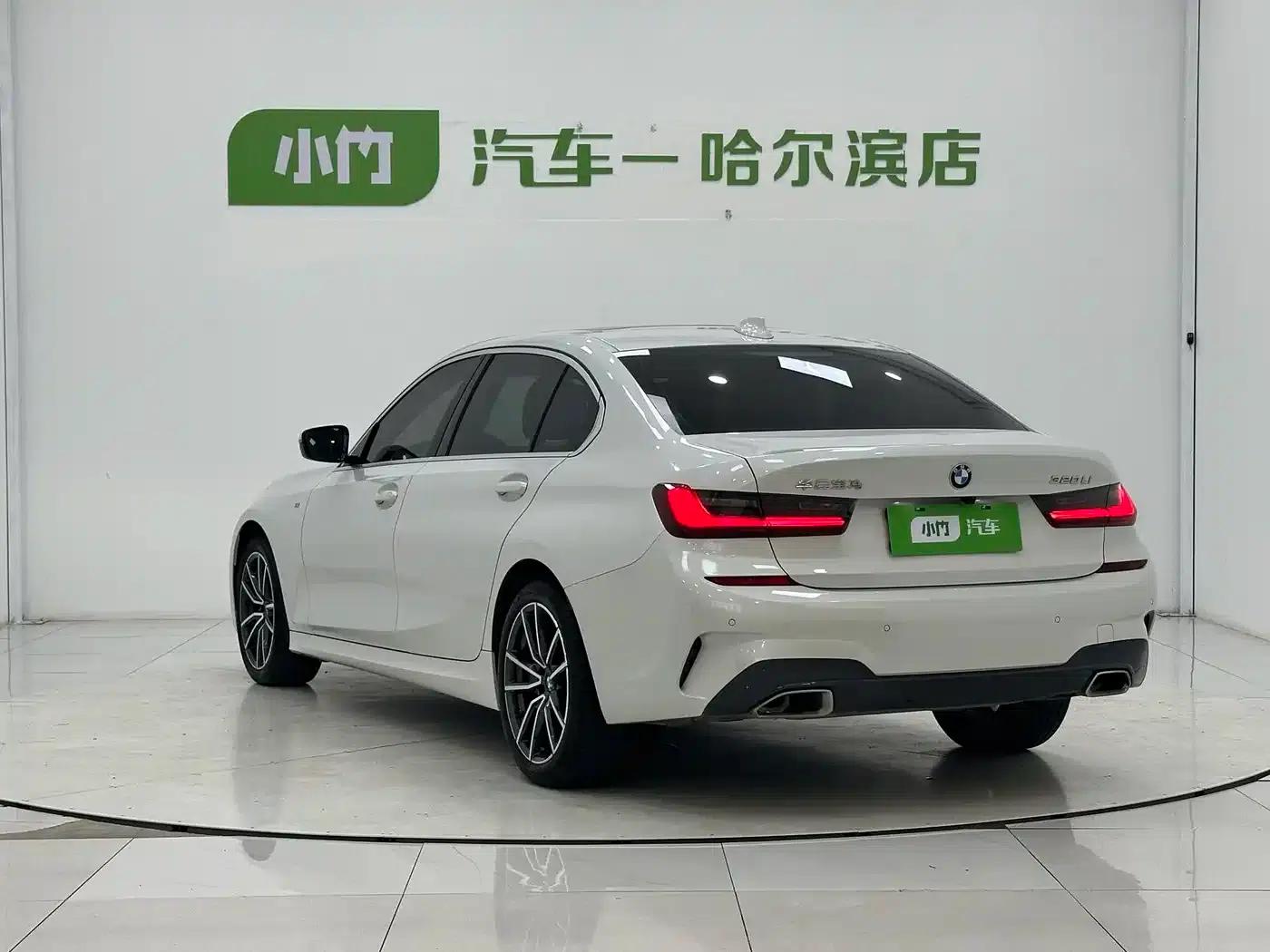 2022 BMW 3 Series 320Li M Sport Package — миниатюра 4