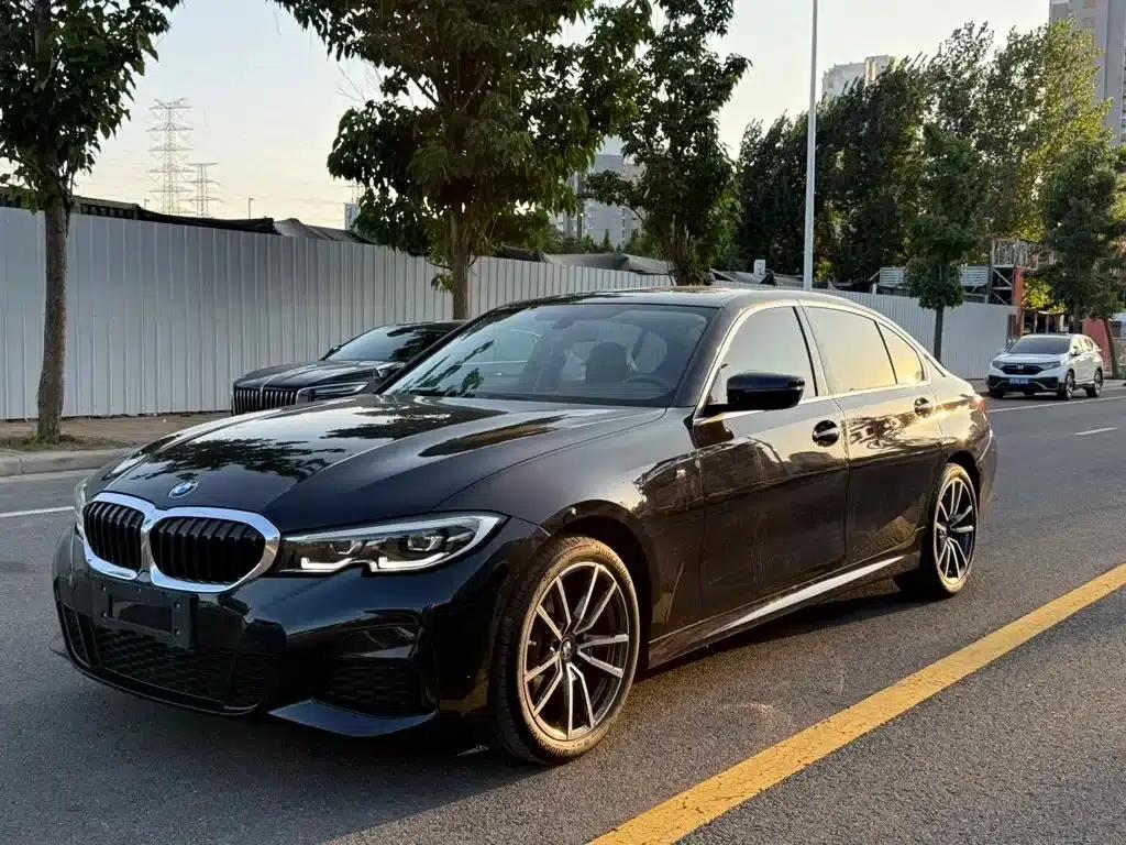 2022 BMW 3 Series 320Li M Sport Package — миниатюра 2