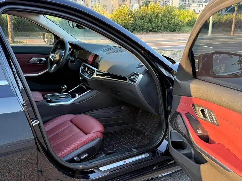 2022 BMW 3 Series 320Li M Sport Package — миниатюра 5