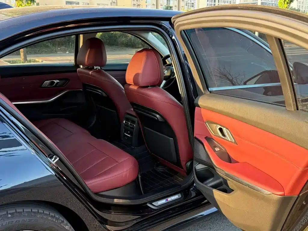 2022 BMW 3 Series 320Li M Sport Package — миниатюра 6