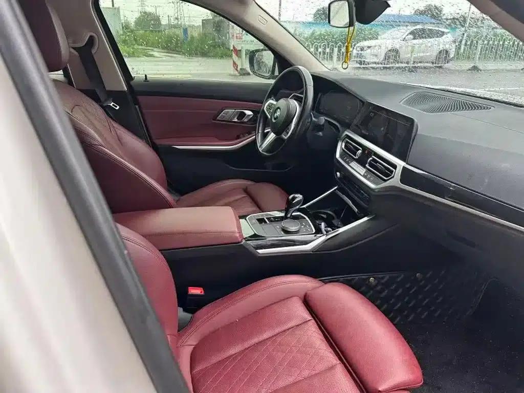2022 BMW 3 Series 320Li M Sport Package — миниатюра 8