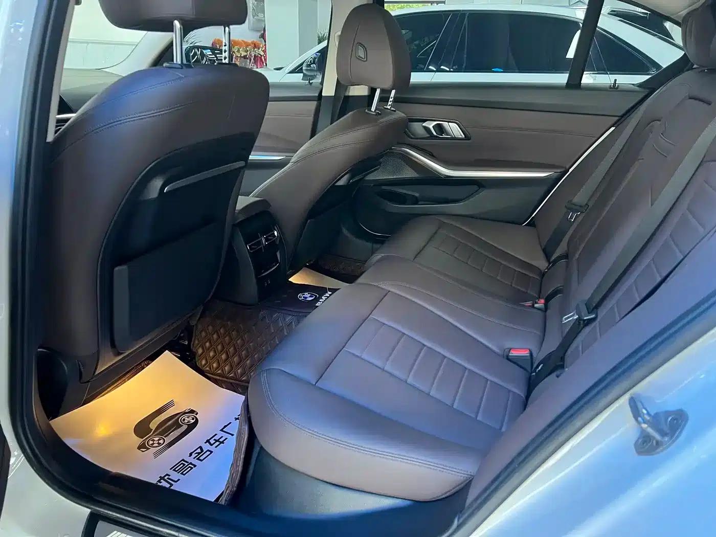 2021 BMW 3 Series Facelift 320Li M Sport Package — миниатюра 5