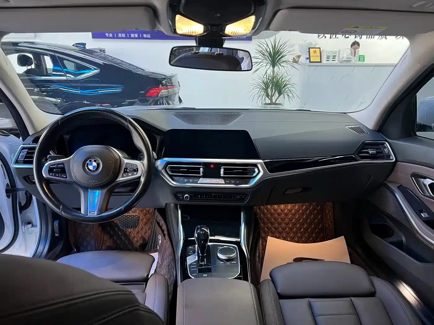 2021 BMW 3 Series Facelift 320Li M Sport Package — миниатюра 6