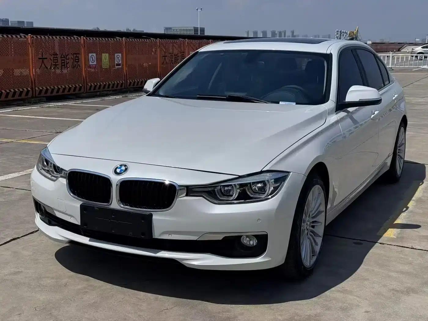 BMW 3 Series 2018 320Li Fashion Edition — миниатюра 1
