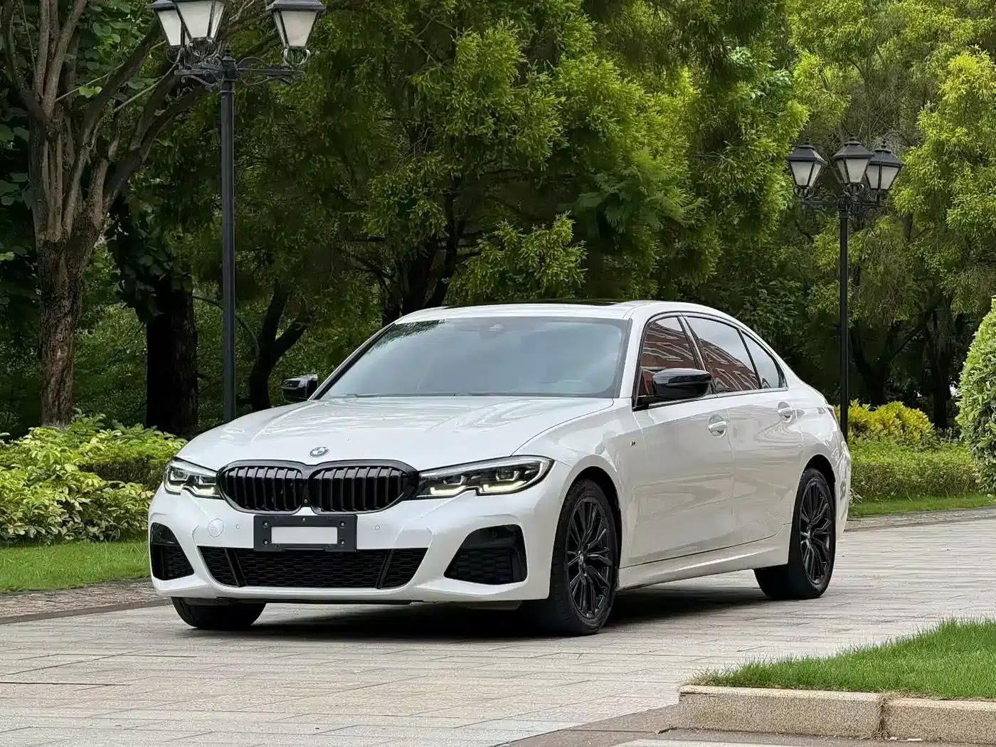 2020 BMW 3 Series Facelift 325i M Sport Shadow Edition — миниатюра 1