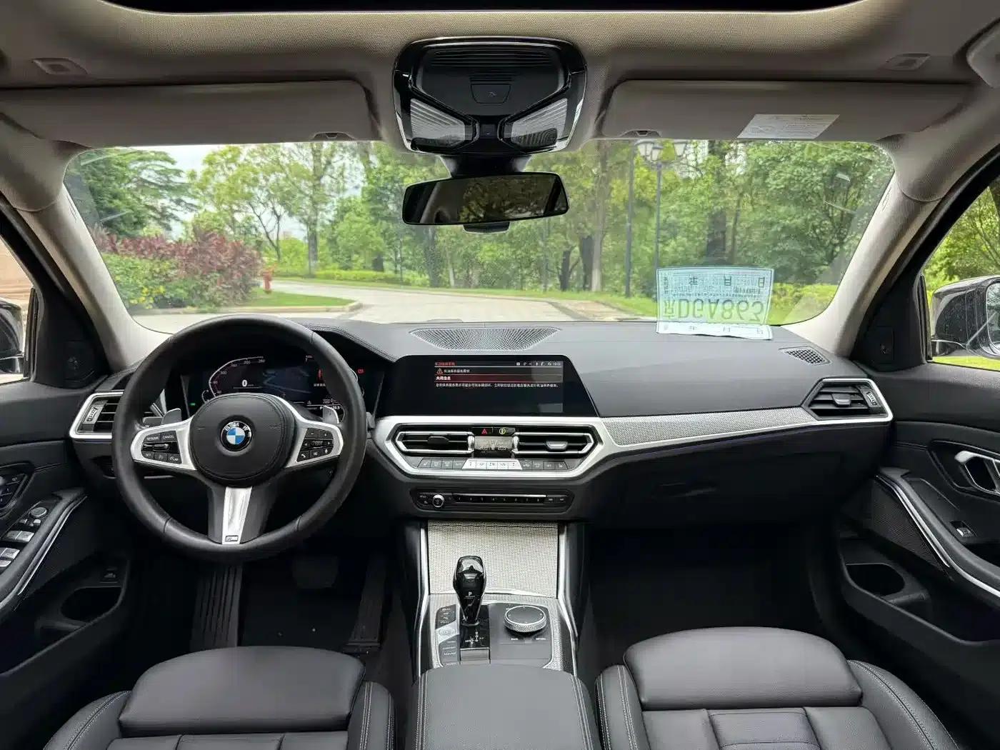 2020 BMW 3 Series Facelift 325i M Sport Shadow Edition — миниатюра 4