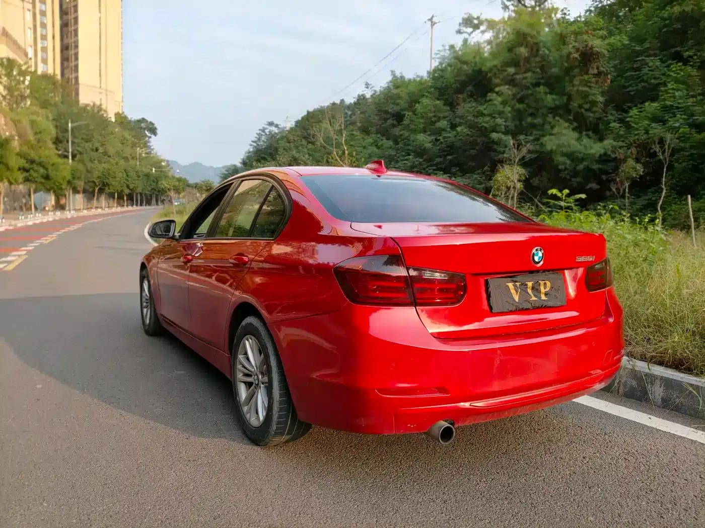 2014 BMW 3 Series 320i Fashion Edition — миниатюра 8