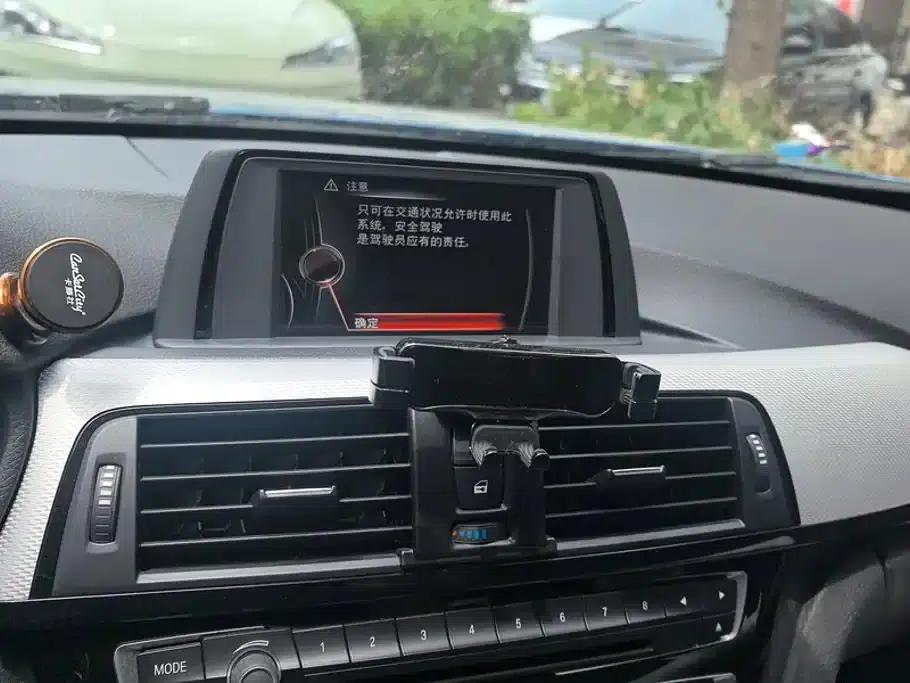 2017 BMW 3 Series 320i M Sport — миниатюра 13