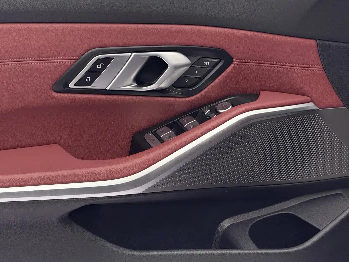 2023 BMW 3 Series 320Li M Sport Package — миниатюра 20