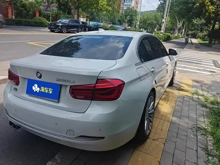 BMW 3 Series 2018 320Li Fashion Edition — миниатюра 3