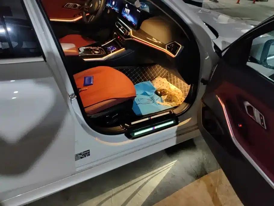 2024 BMW 3 Series 325Li M Sport Package — миниатюра 8