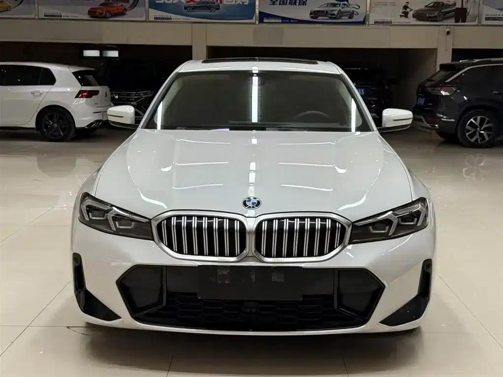 2023 BMW 3 Series 320Li M Sport Package — миниатюра 2
