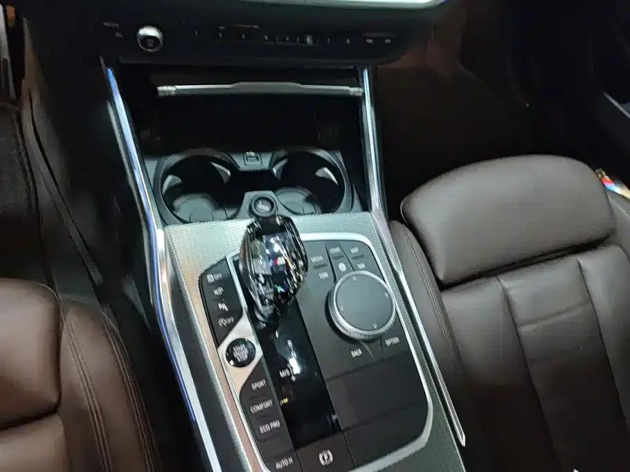 2020 BMW 3 Series Facelift 325Li M Sport Shadow Edition — миниатюра 16