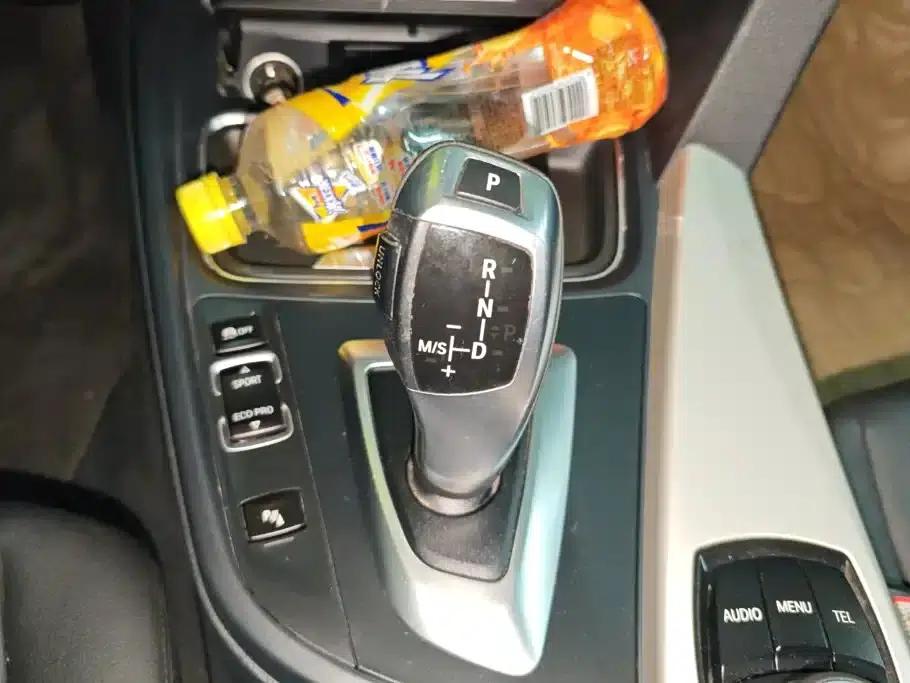 BMW 3 Series 2015 320Li Super Enjoyment Edition Fashion Model — миниатюра 16
