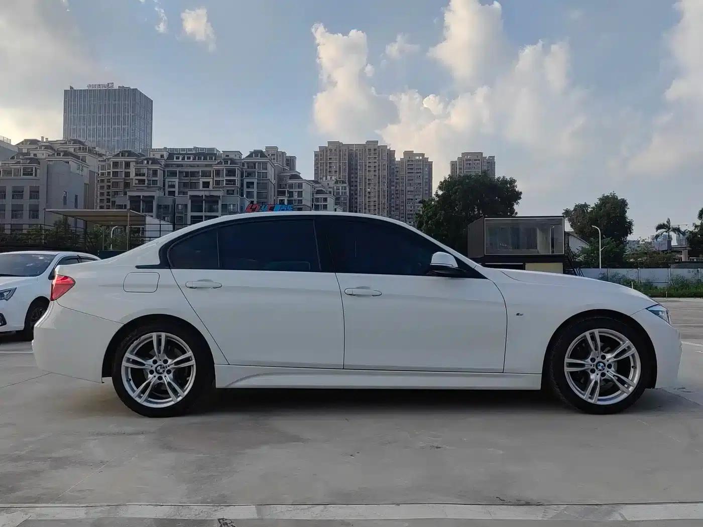 2019 BMW 3 Series 320Li M Luxury Package — миниатюра 10
