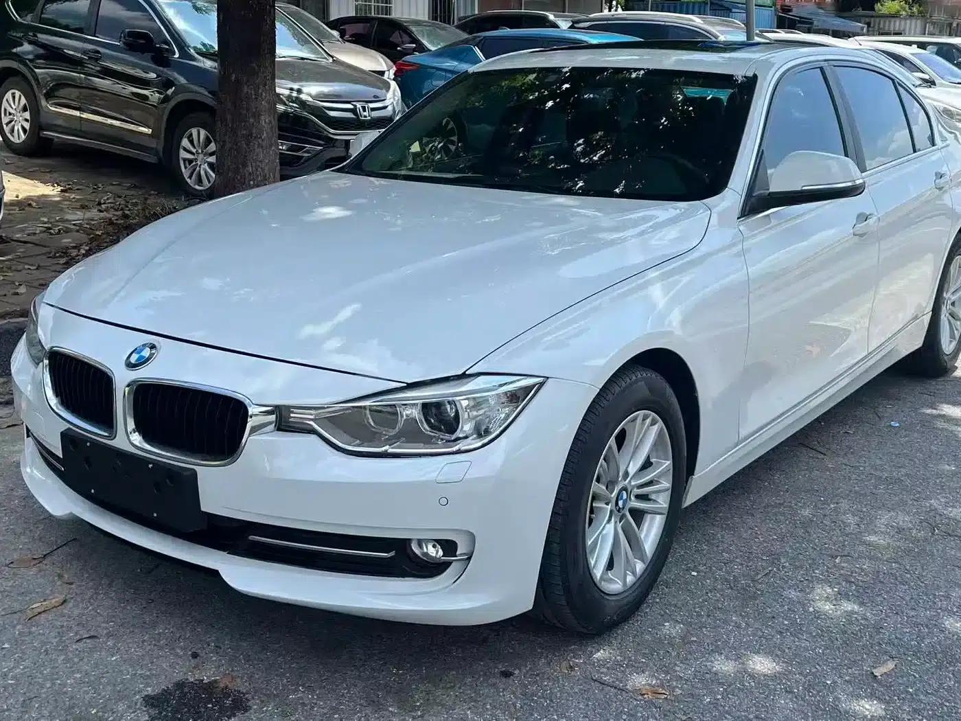 BMW 3 Series 2015 320Li Fashion Edition — миниатюра 1