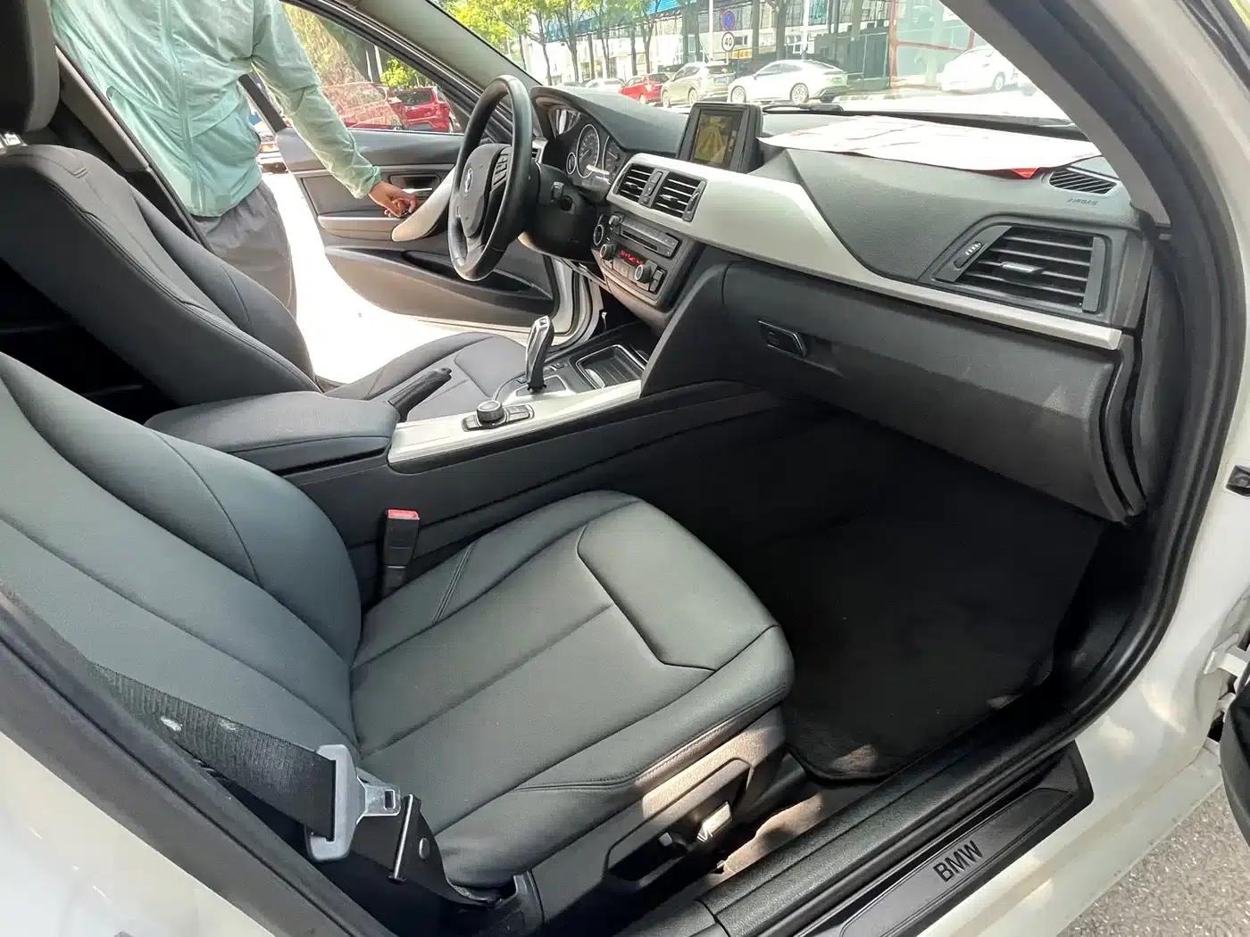 BMW 3 Series 2015 320Li Fashion Edition — миниатюра 7