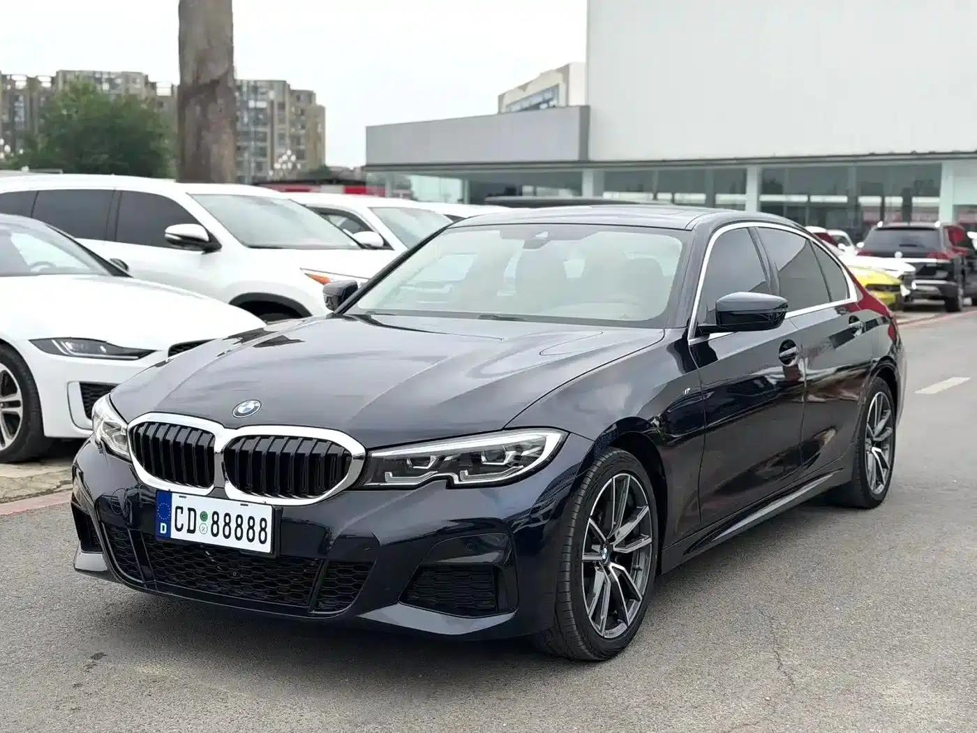 2021 BMW 3 Series 325Li M Sport Package — миниатюра 1