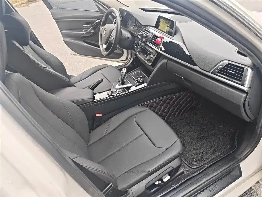 2016 BMW 3 Series 320Li Fashion Edition — миниатюра 6