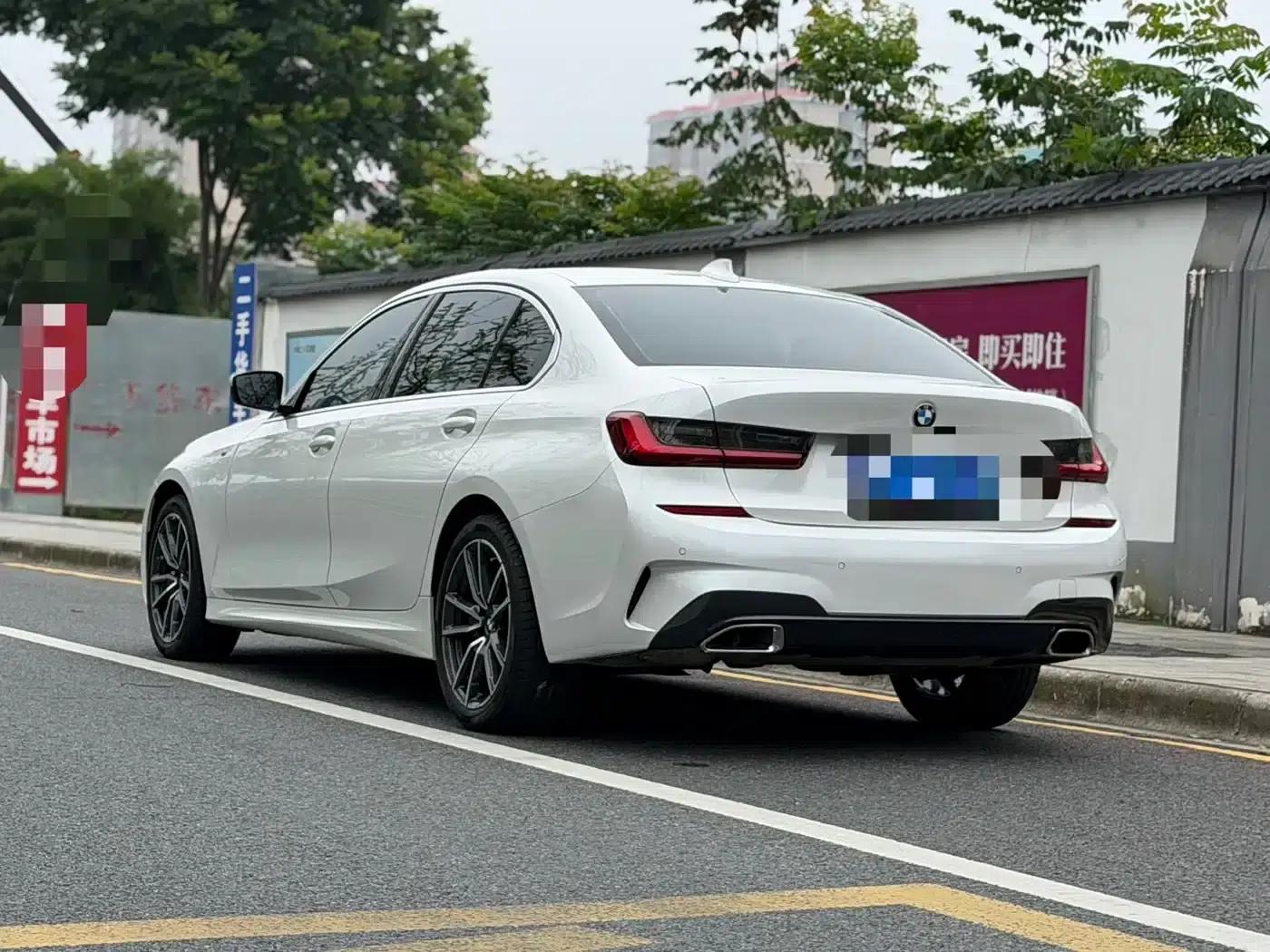 2022 BMW 3 Series 320Li M Sport Package — миниатюра 6