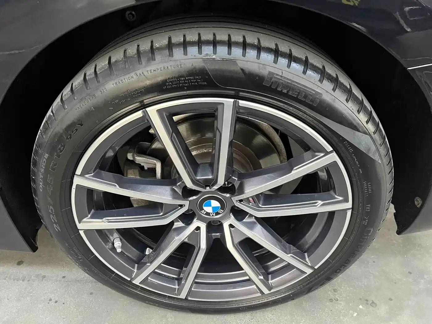 2023 BMW 3 Series 325Li M Sport Package — миниатюра 16