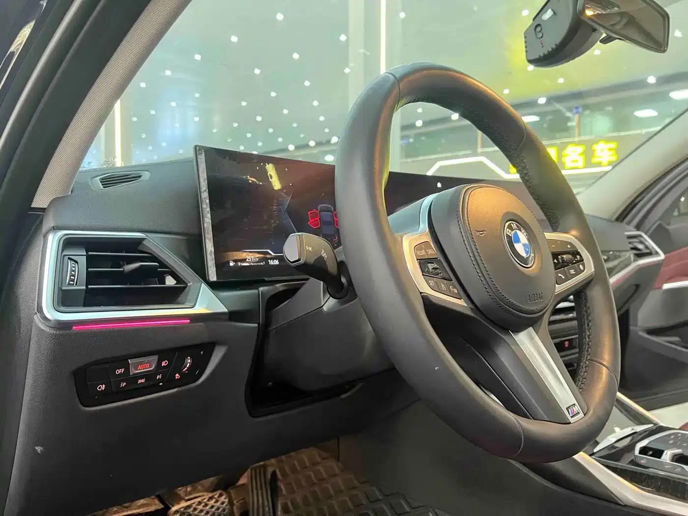 2023 BMW 3 Series 325Li M Sport Package — миниатюра 10