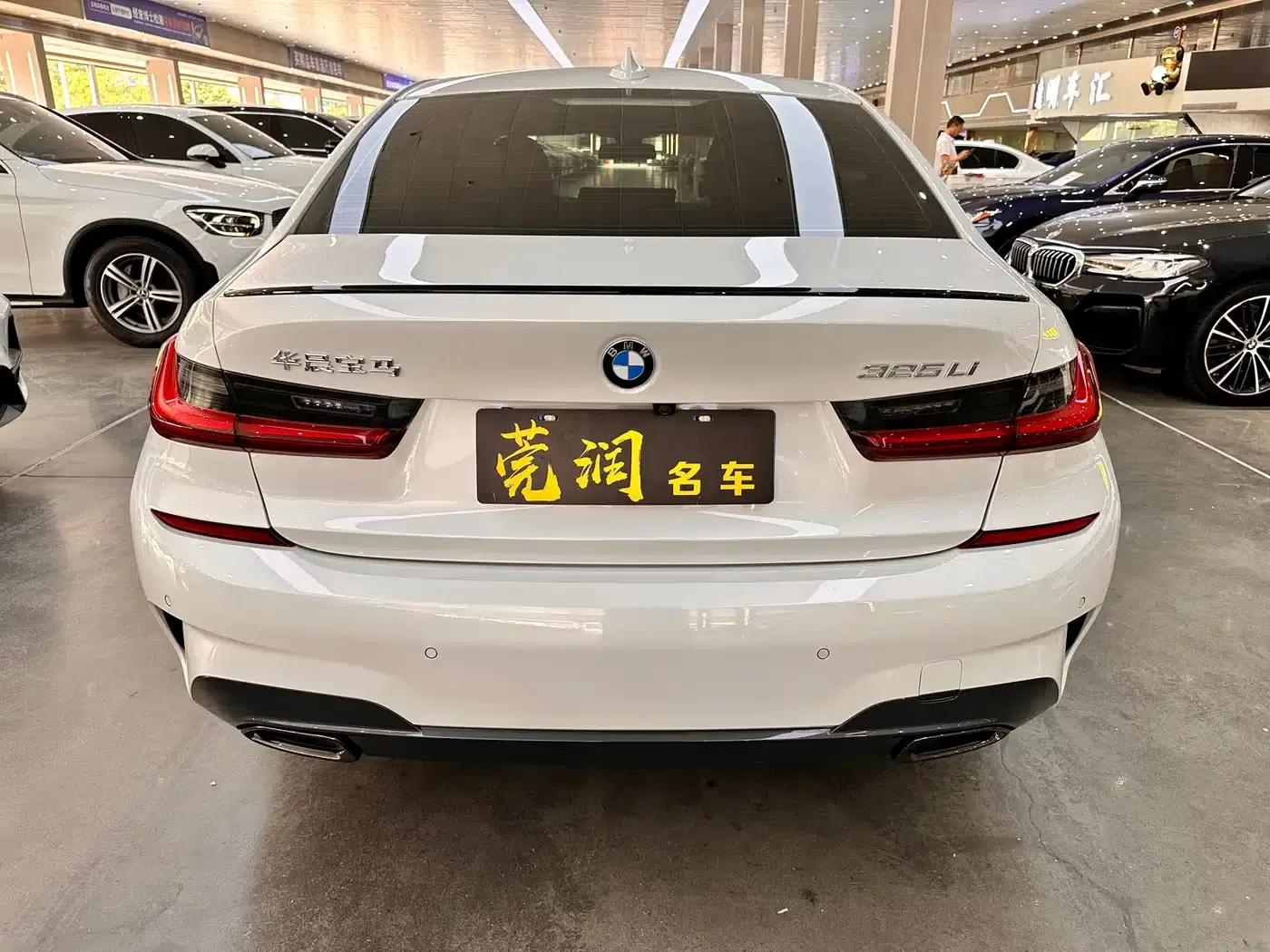 2022 BMW 3 Series 325Li M Sport Shadow Edition — миниатюра 16