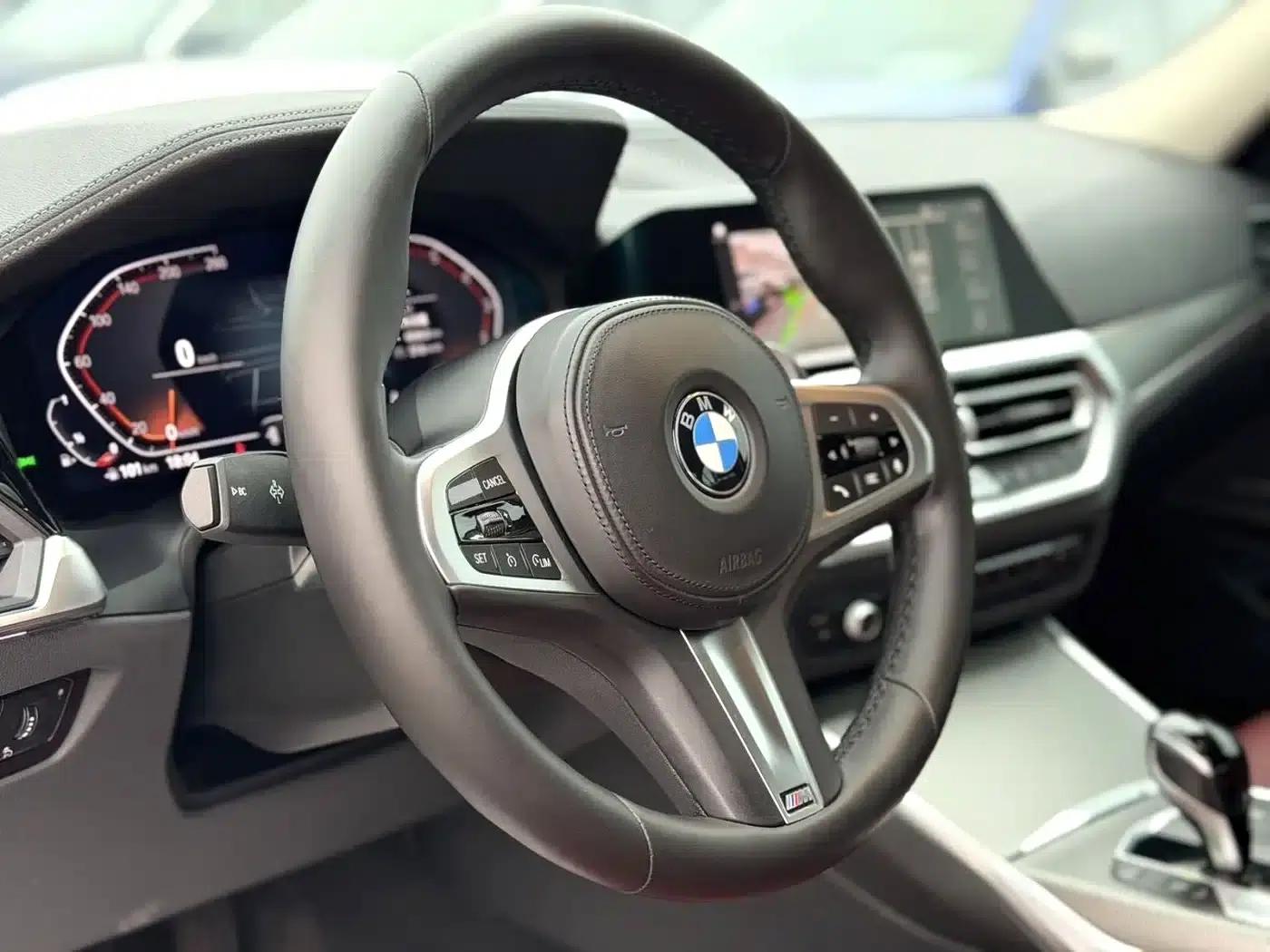 2022 BMW 3 Series 325Li M Sport Shadow Edition — миниатюра 5