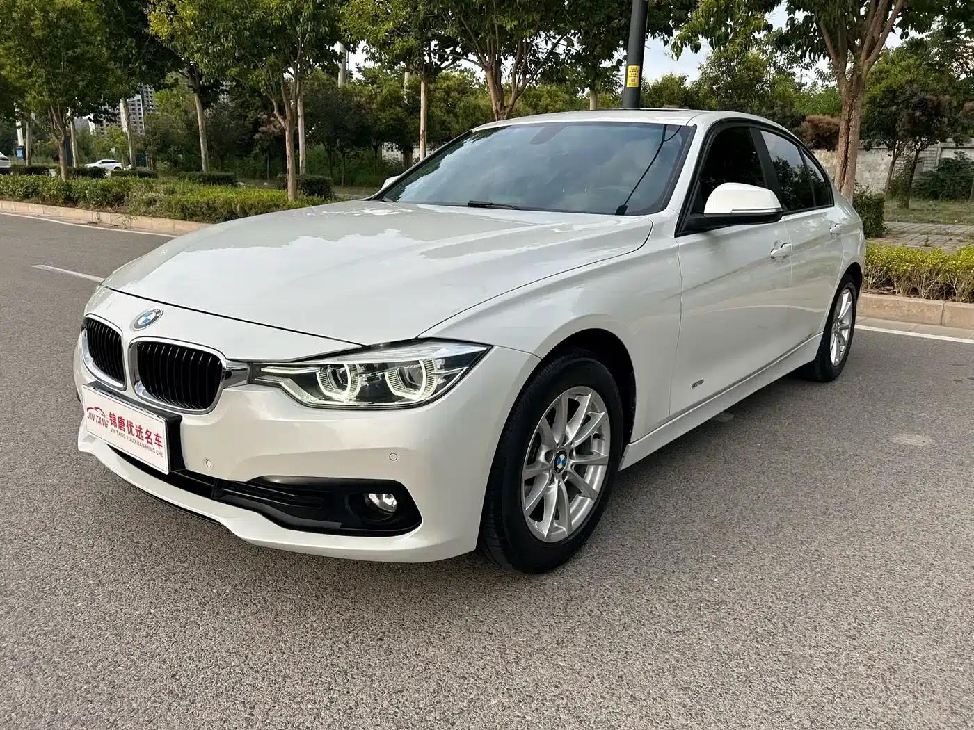 BMW 3 Series 2016 316i Fashion Edition — миниатюра 1